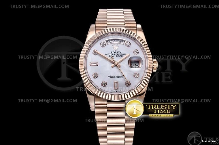 0404 RDD0219G – DayDate 36mm Practical 693